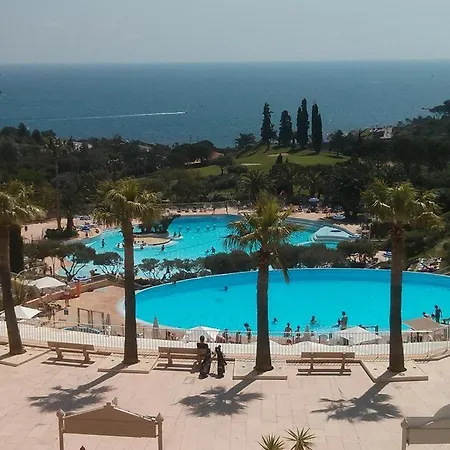Апартаменты Poisson Bleu In Toller Mit Pools, Animation, Sportmoeglichkeiten By Riviera Homelife *