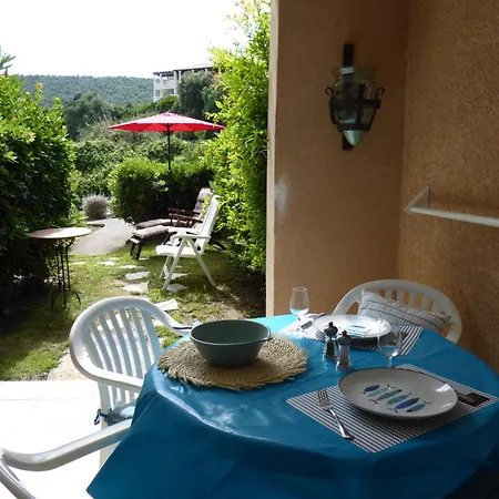 Poisson Bleu In Toller Mit Pools, Animation, Sportmoeglichkeiten By Riviera Homelife