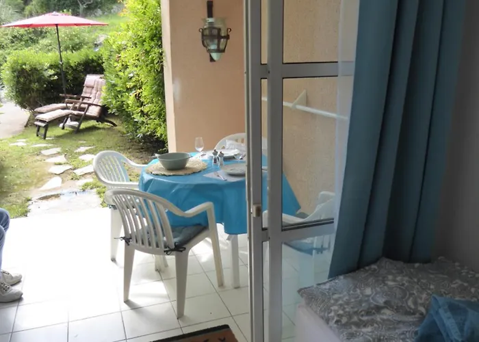 Poisson Bleu In Toller Mit Pools, Animation, Sportmoeglichkeiten By Riviera Homelife Saint-Raphael (Var)